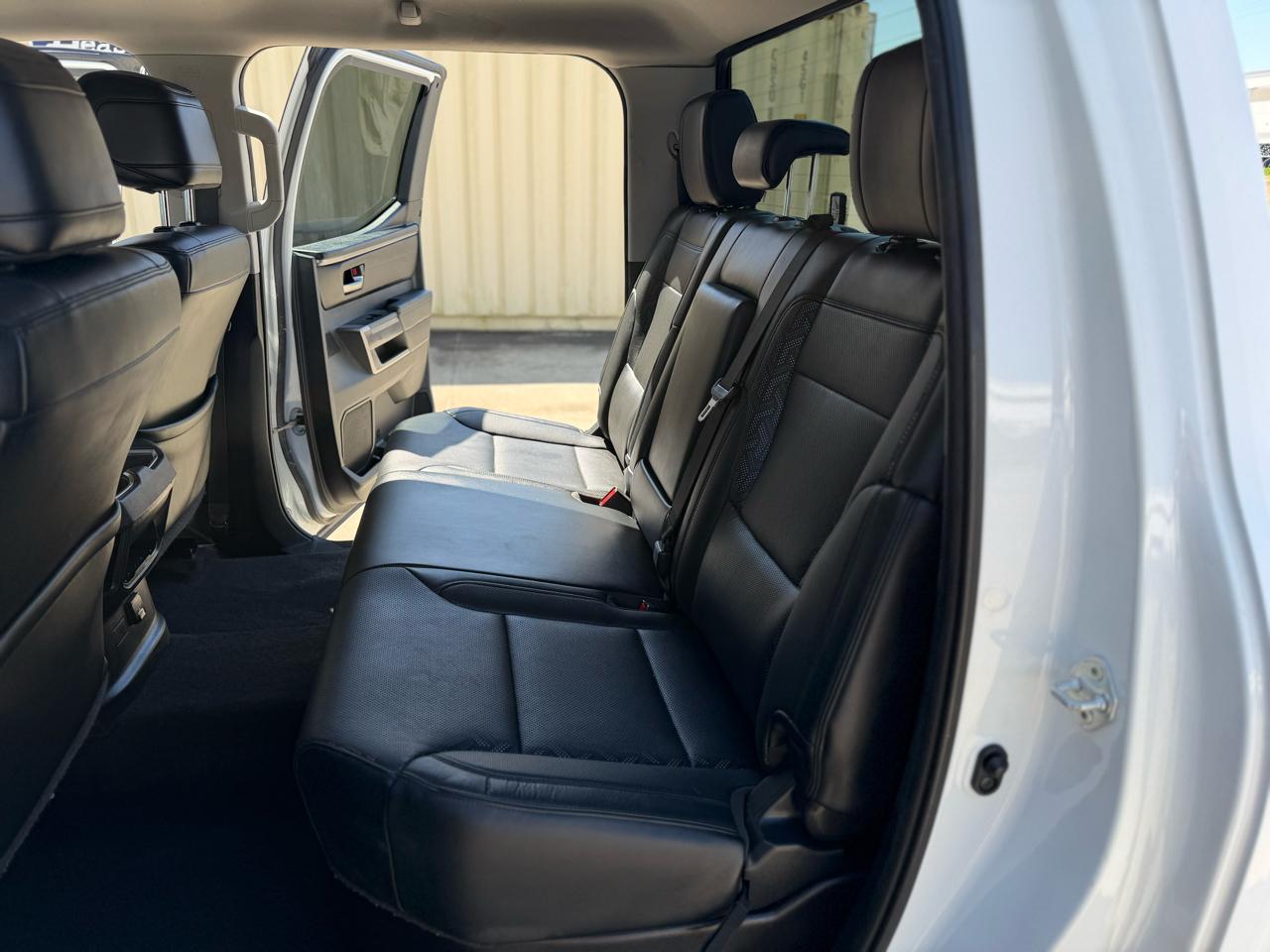 Toyota Tundra SR5 CrewMax 2WD 2022