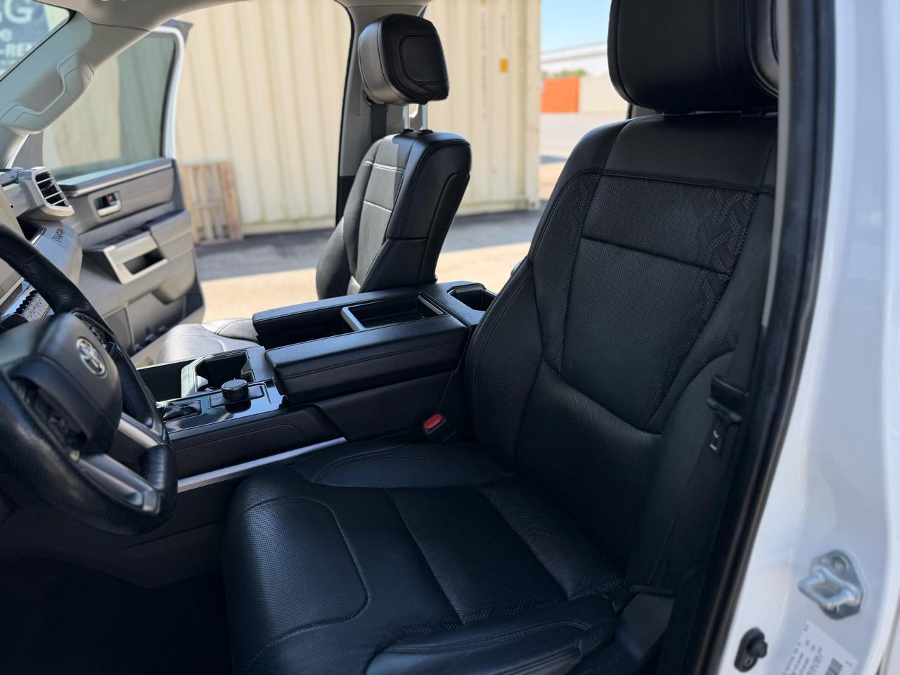 Toyota Tundra SR5 CrewMax 2WD 2022