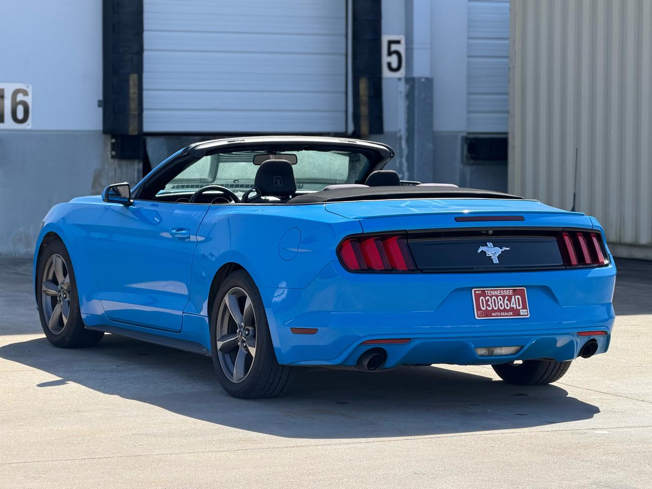 Ford Mustang V6 Convertible 2017