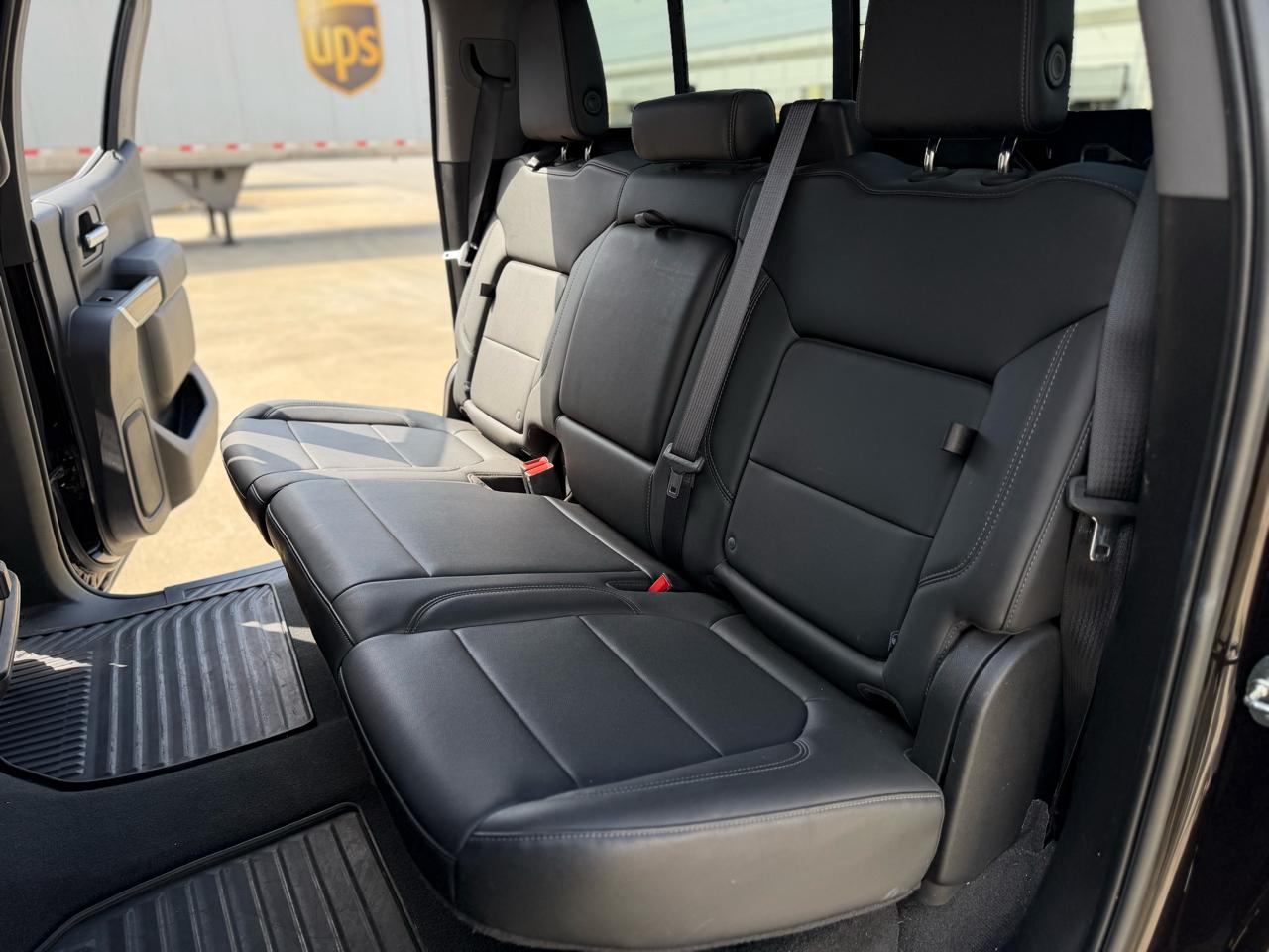 Chevrolet Silverado 1500 RST Crew Cab Long Box 4WD 2020