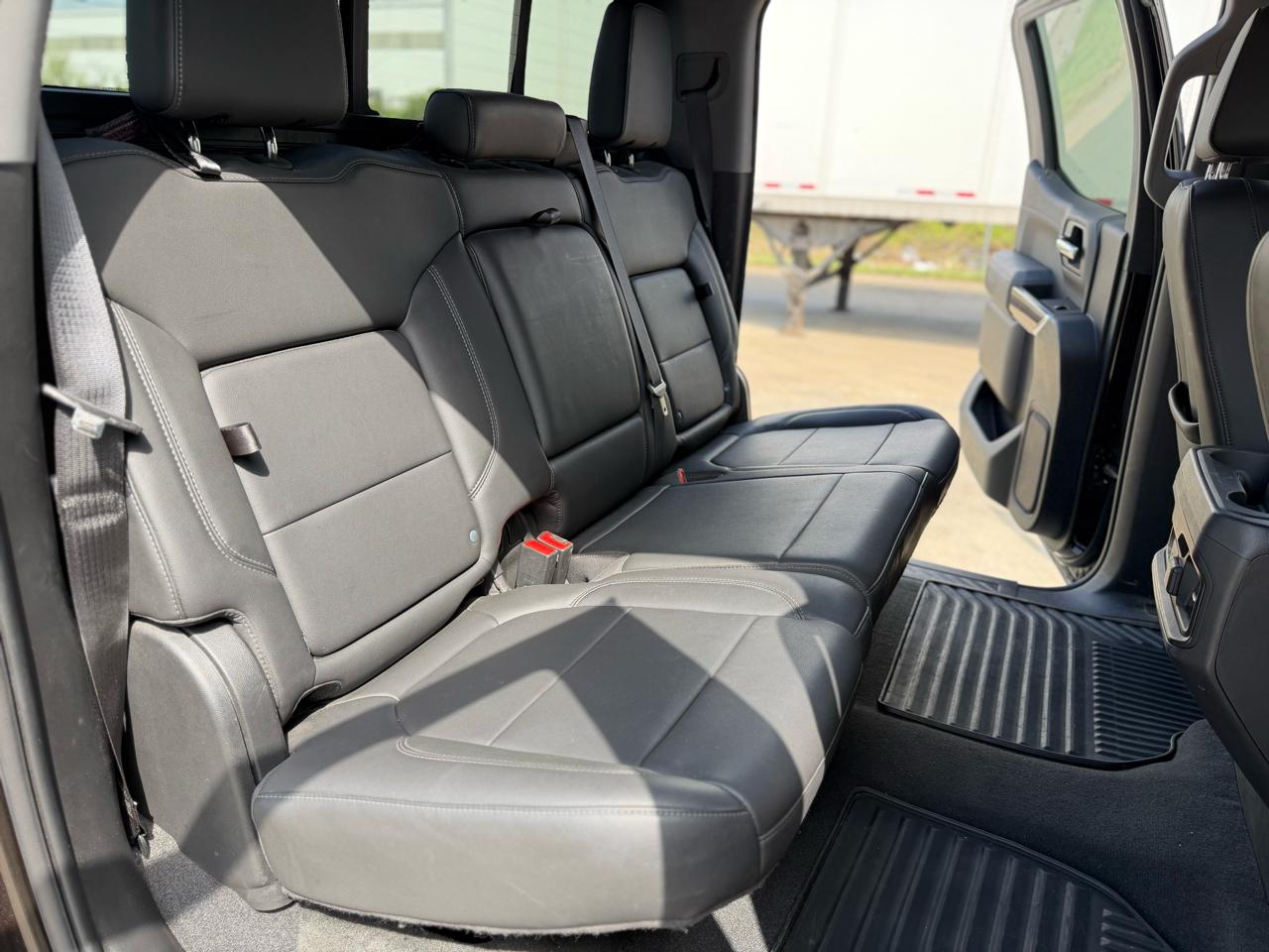 Chevrolet Silverado 1500 RST Crew Cab Long Box 4WD 2020