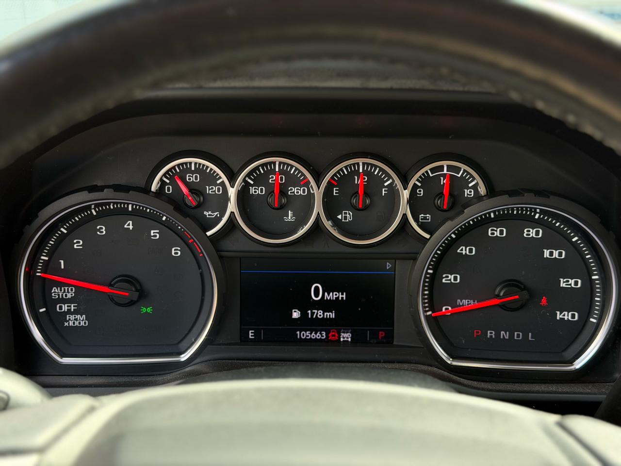 Chevrolet Silverado 1500 RST Crew Cab Long Box 4WD 2020