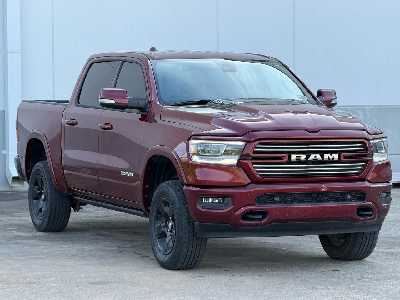RAM 1500 Laramie Crew Cab SWB 4WD 2019