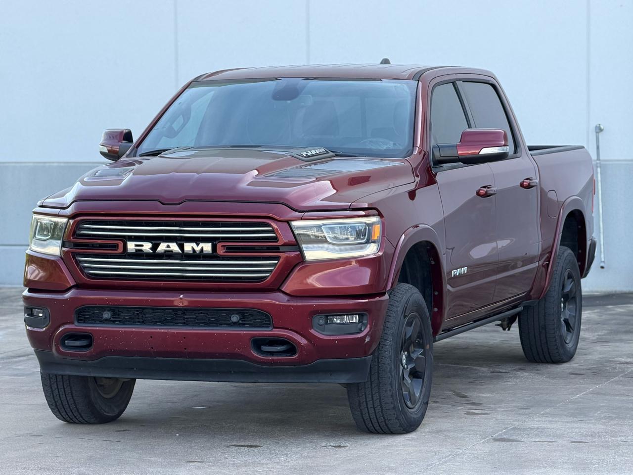 RAM 1500 Laramie Crew Cab SWB 4WD 2019