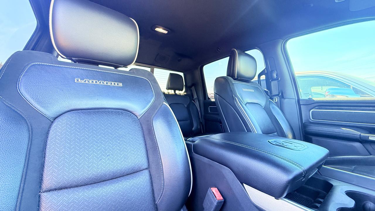 RAM 1500 Laramie Crew Cab SWB 4WD 2019