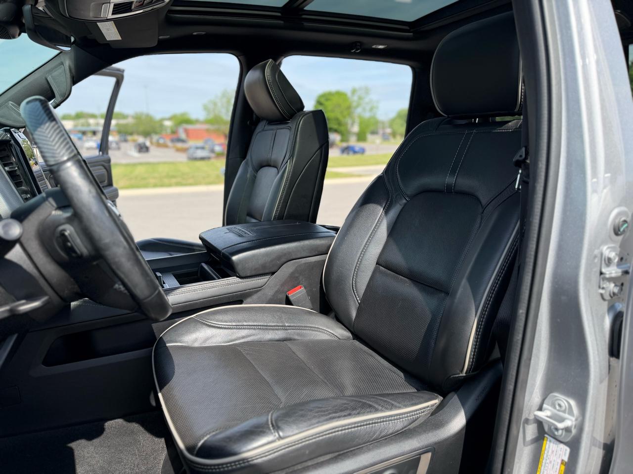 RAM 1500 Limited Crew Cab SWB 4WD 2020