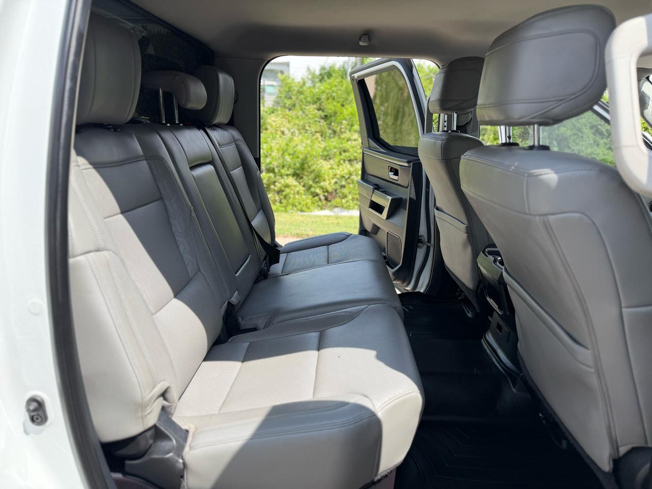 Toyota Tundra SR5 CrewMax 2WD 2022