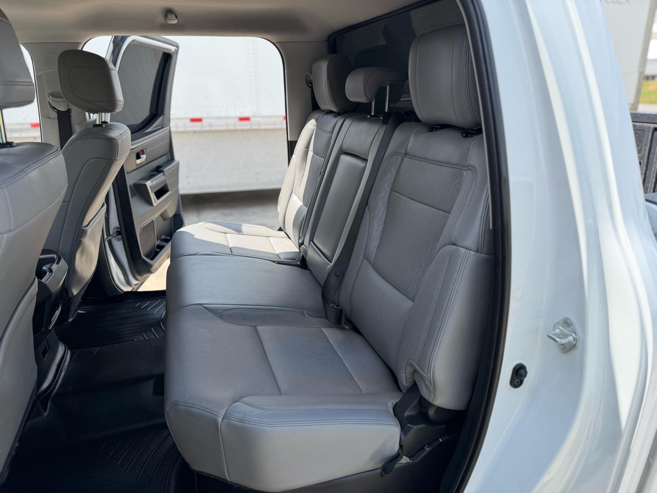 Toyota Tundra SR5 CrewMax 2WD 2022