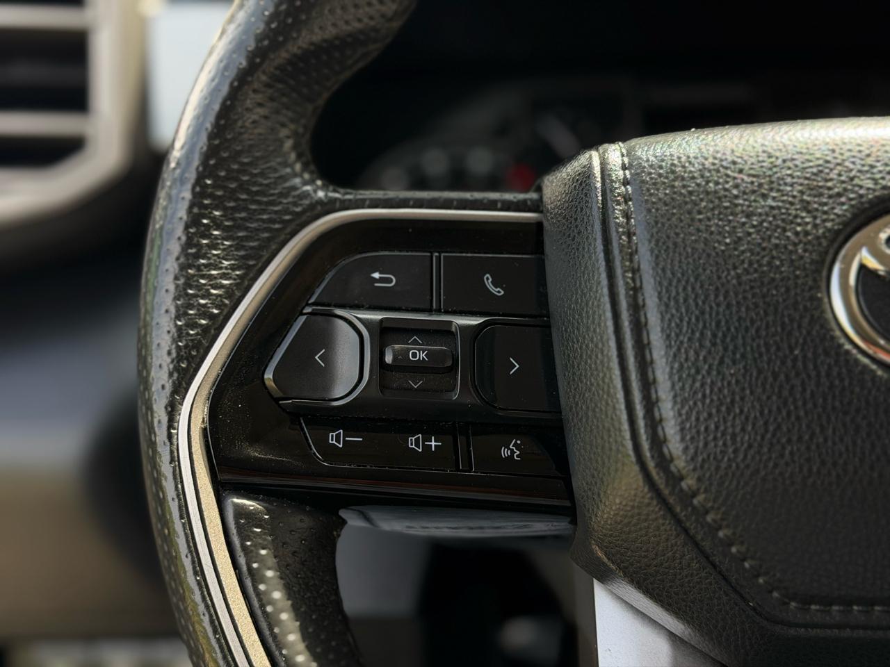 Toyota Tundra SR5 CrewMax 2WD 2022