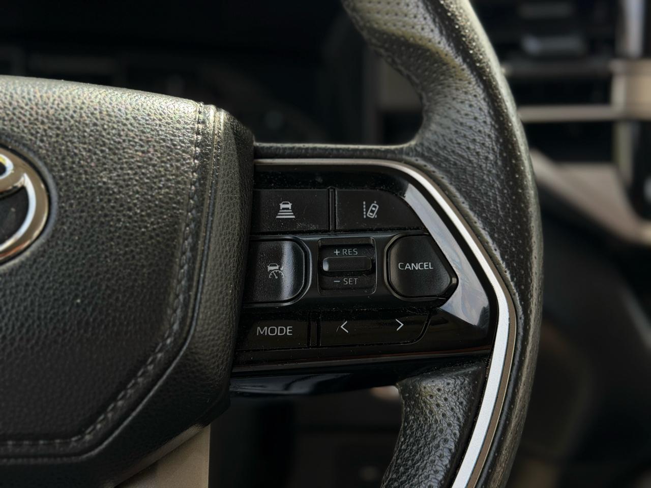 Toyota Tundra SR5 CrewMax 2WD 2022