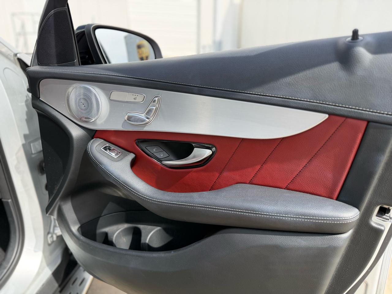 Mercedes-Benz GLC-Class GLC300 4MATIC 2019