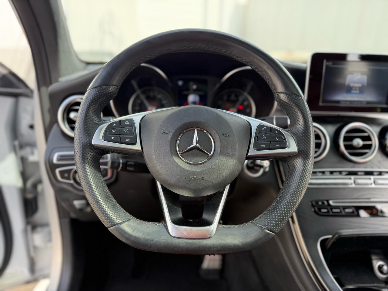 Mercedes-Benz GLC-Class GLC300 4MATIC 2019