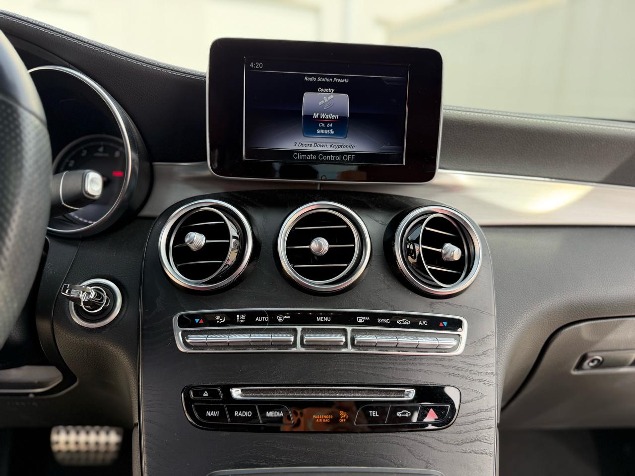 Mercedes-Benz GLC-Class GLC300 4MATIC 2019