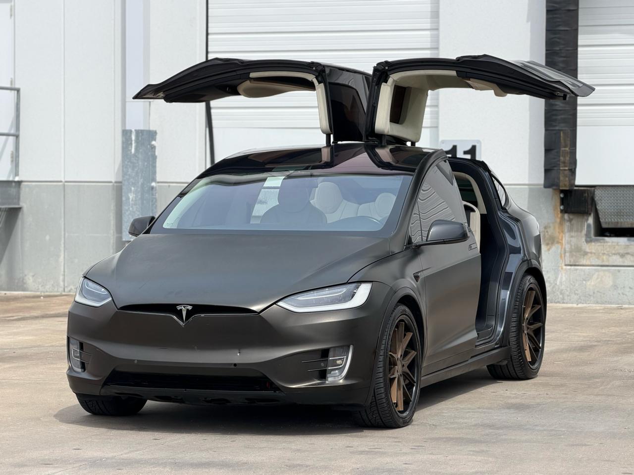Tesla Model X 75D 2018