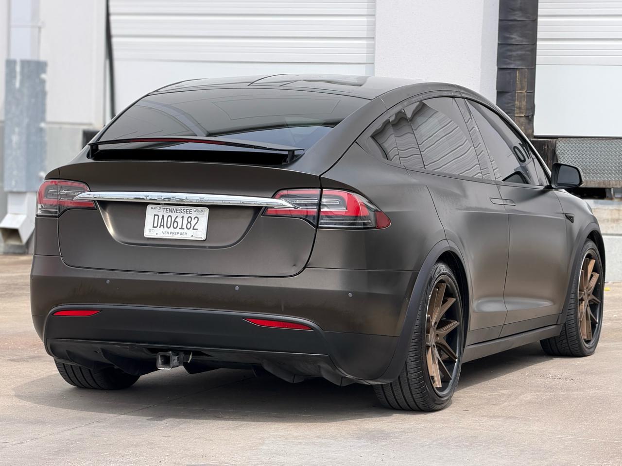Tesla Model X 75D 2018