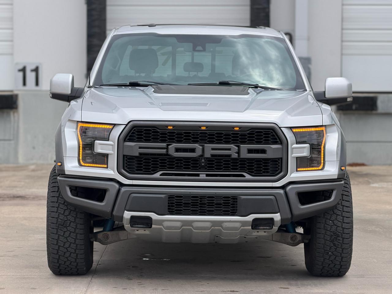 Ford F-150 Raptor SuperCrew 4WD 2017