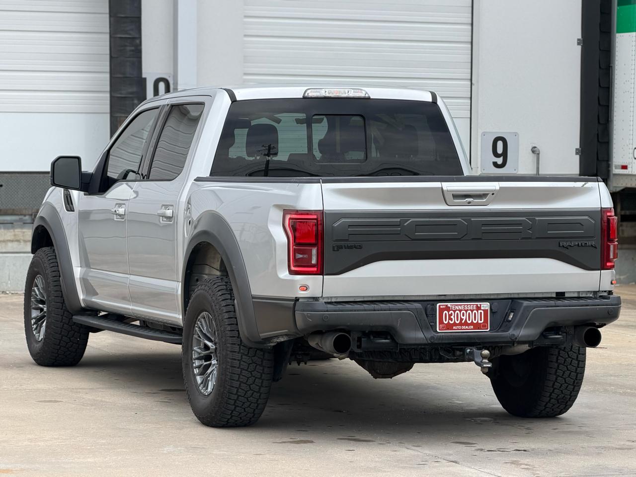 Ford F-150 Raptor SuperCrew 4WD 2017