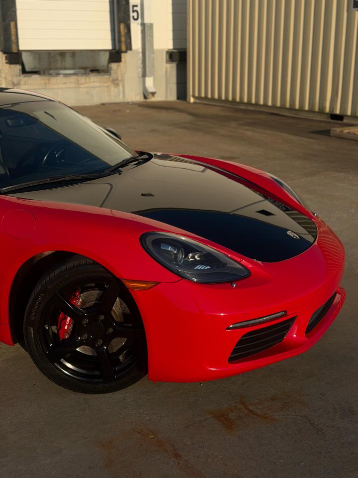 Porsche 718 Cayman Coupe 2018