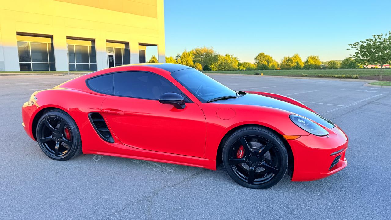 Porsche 718 Cayman Coupe 2018