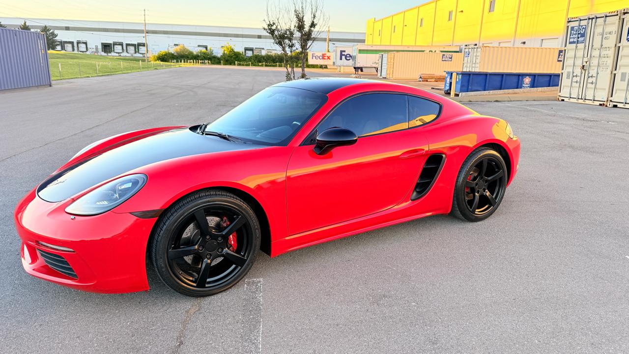 Porsche 718 Cayman Coupe 2018