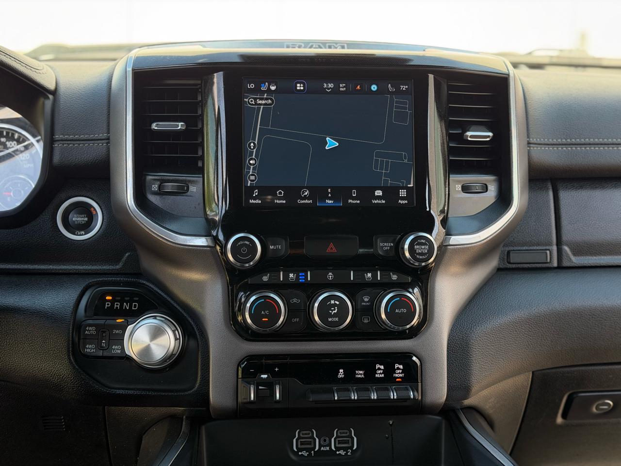 RAM 1500 Laramie Crew Cab SWB 4WD 2022