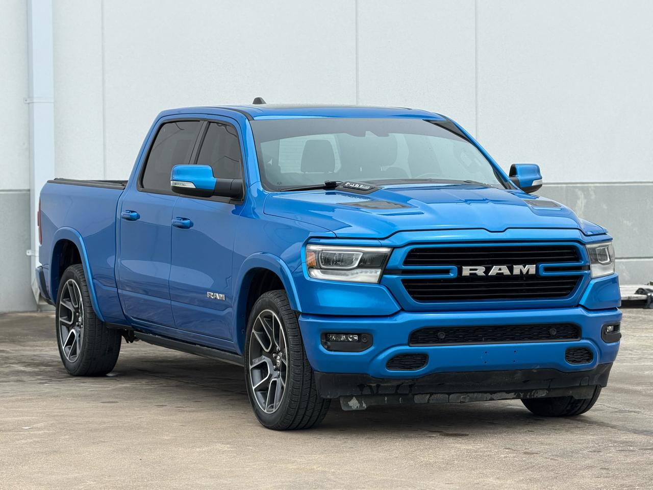 RAM 1500 Laramie Crew Cab LWB 4WD 2021