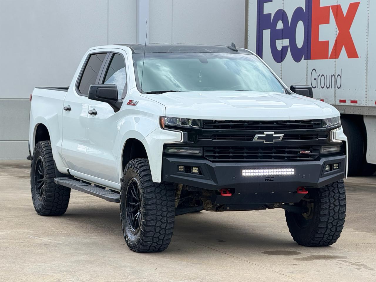 Chevrolet Silverado 1500 LT Trail Boss Crew Cab 4WD 2020