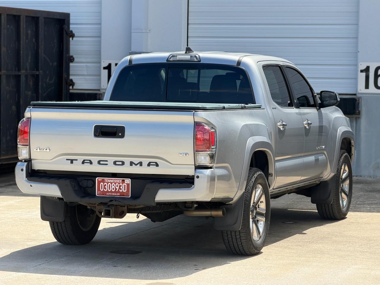Toyota Tacoma Limited Double Cab V6 6AT 4WD 2017