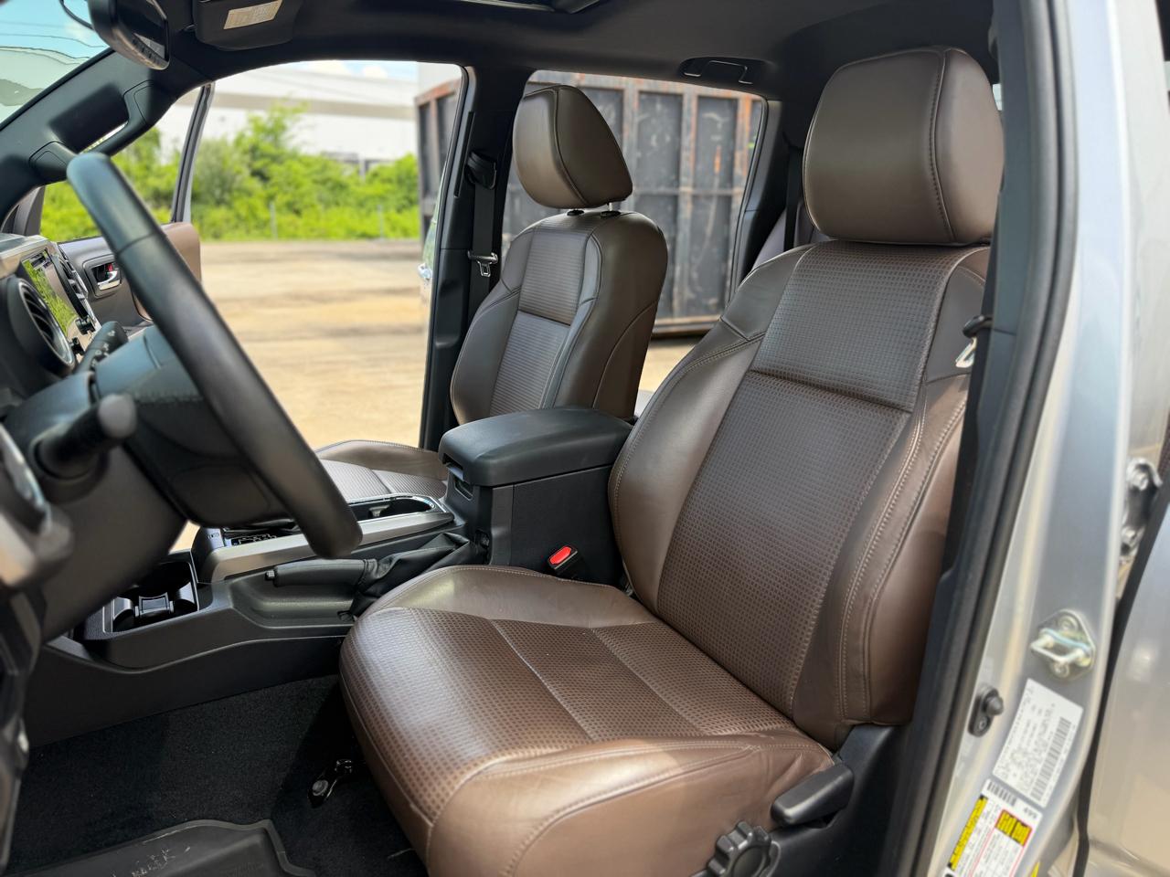 Toyota Tacoma Limited Double Cab V6 6AT 4WD 2017