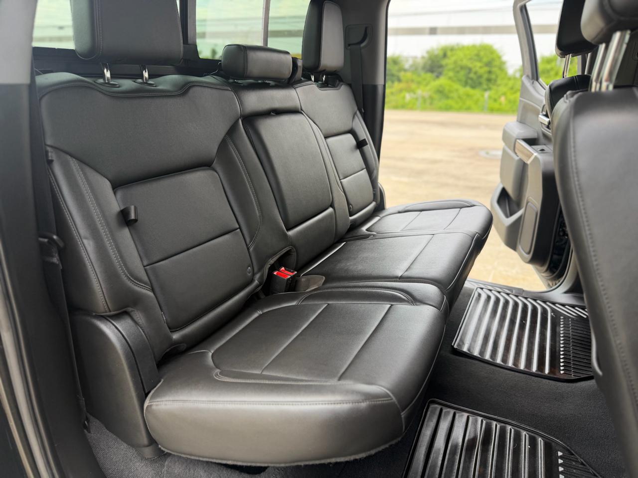 Chevrolet Silverado 1500 RST Crew Cab Long Box 4WD 2020