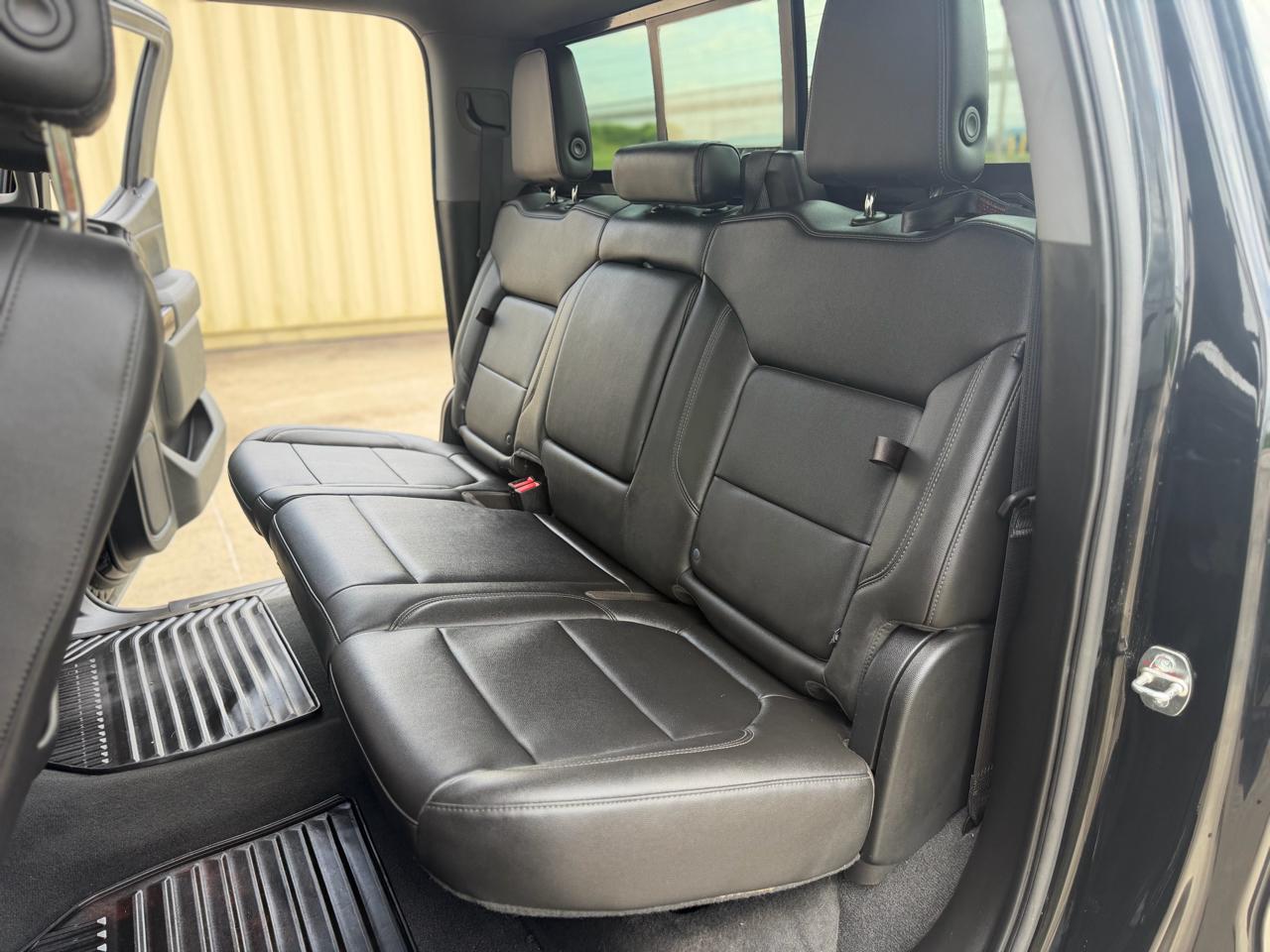 Chevrolet Silverado 1500 RST Crew Cab Long Box 4WD 2020