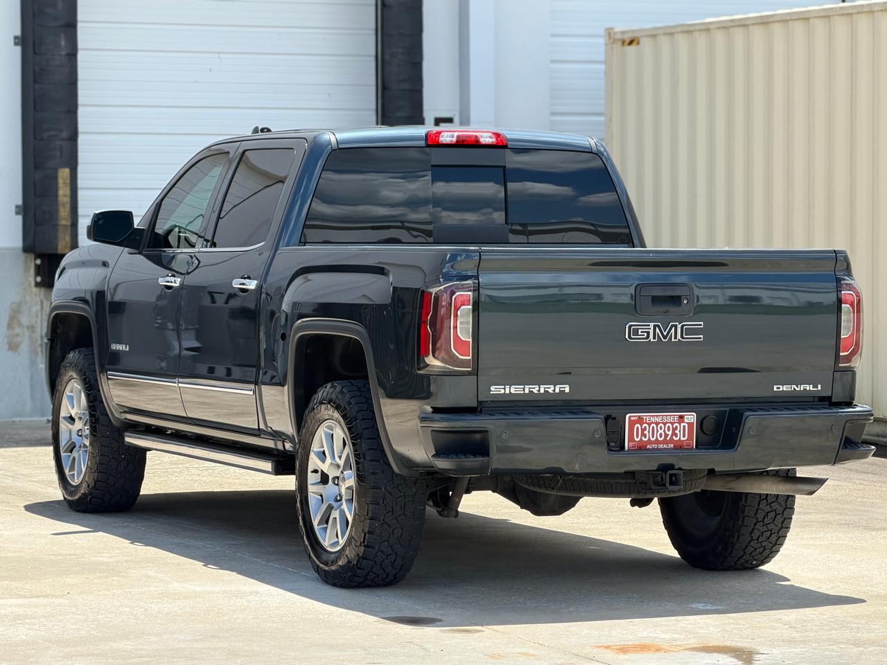 GMC Sierra 1500 Denali Crew Cab Long Box 2WD 2018