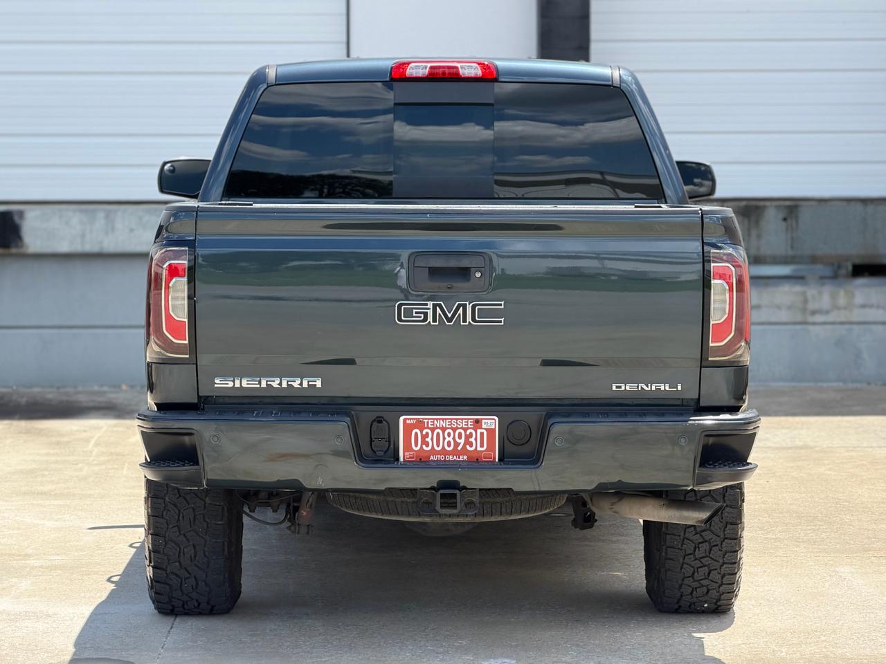 GMC Sierra 1500 Denali Crew Cab Long Box 2WD 2018