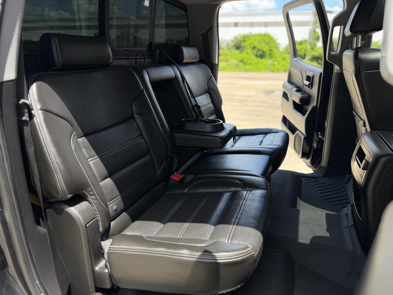 GMC Sierra 1500 Denali Crew Cab Long Box 2WD 2018