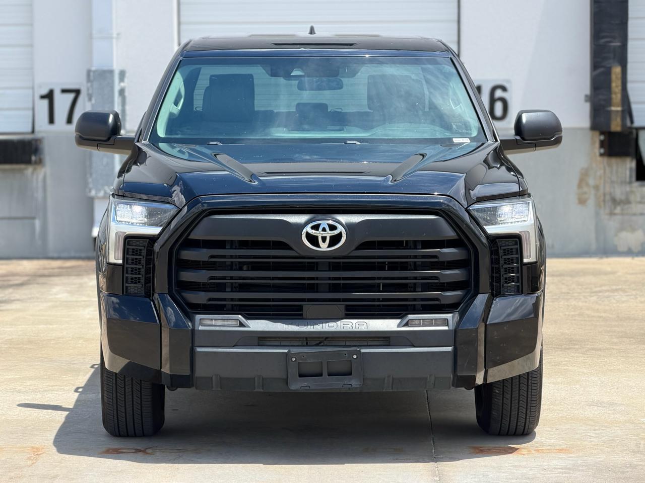 Toyota Tundra SR5 CrewMax 2WD 2022