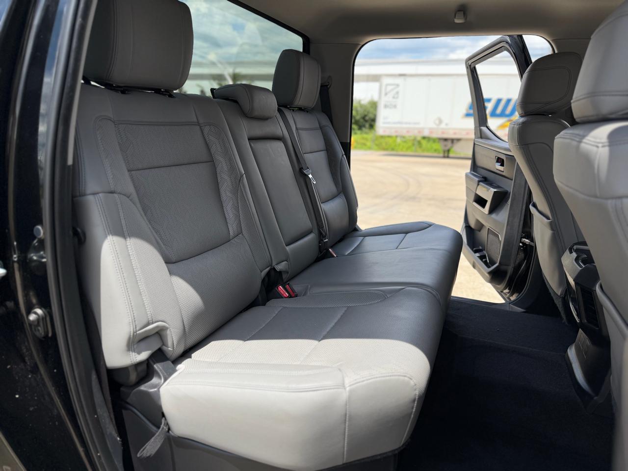Toyota Tundra SR5 CrewMax 2WD 2022