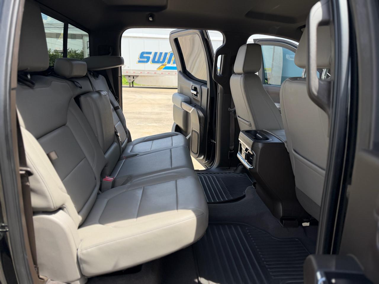 Chevrolet Silverado 1500 LTZ Crew Cab 2WD 2019