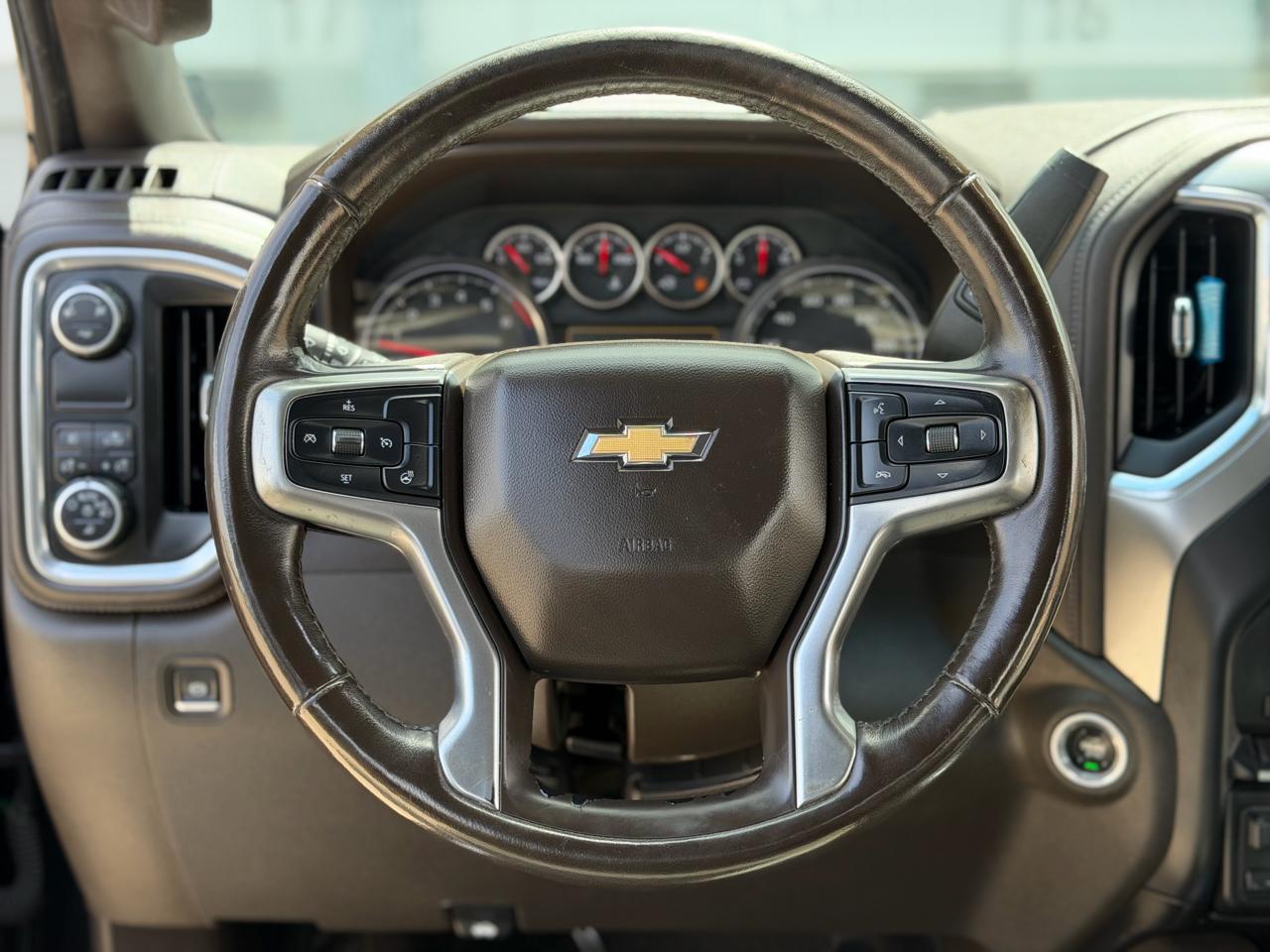 Chevrolet Silverado 1500 LTZ Crew Cab 2WD 2019