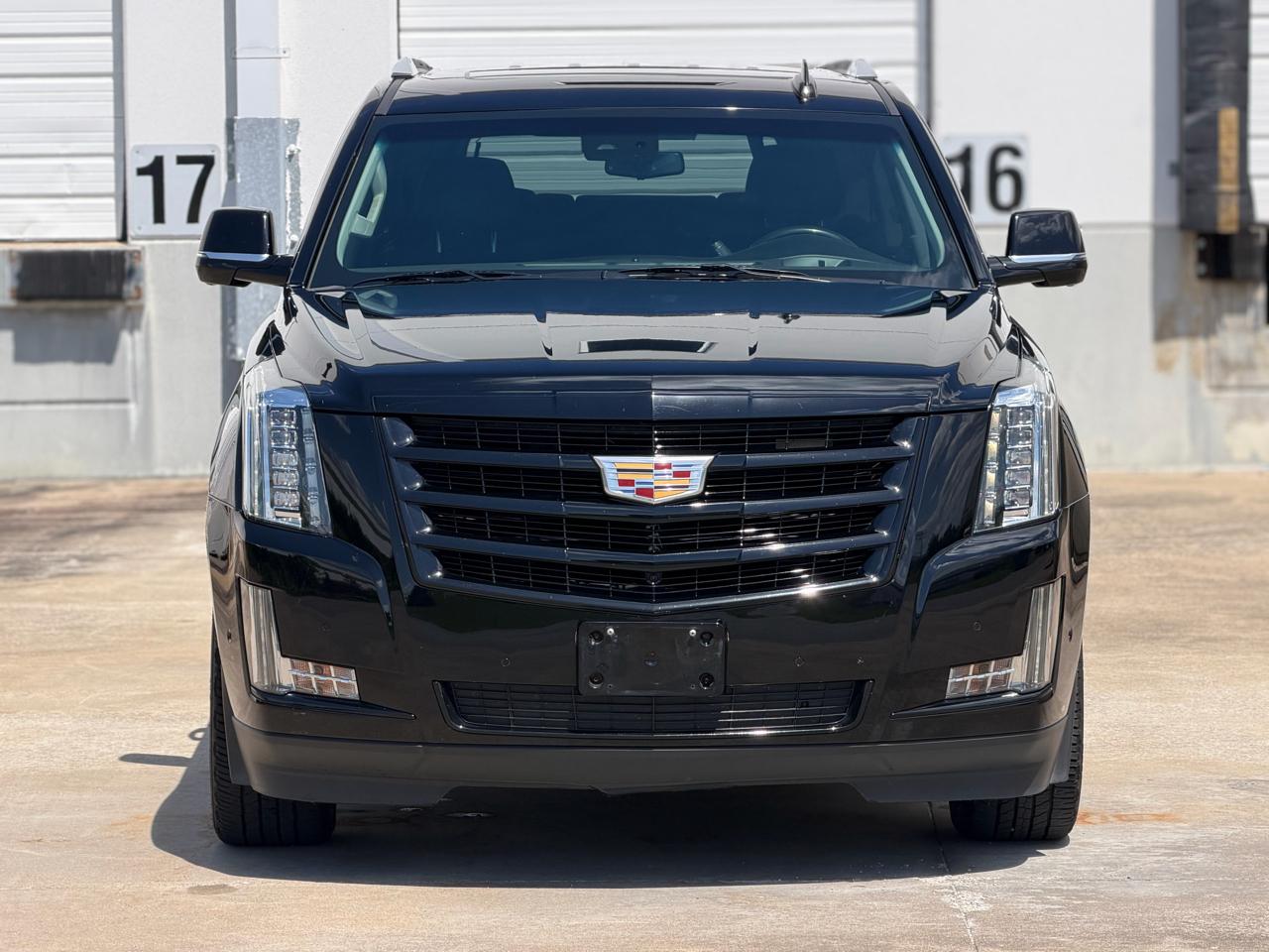 Cadillac Escalade 4WD 4dr Premium Luxury 2019
