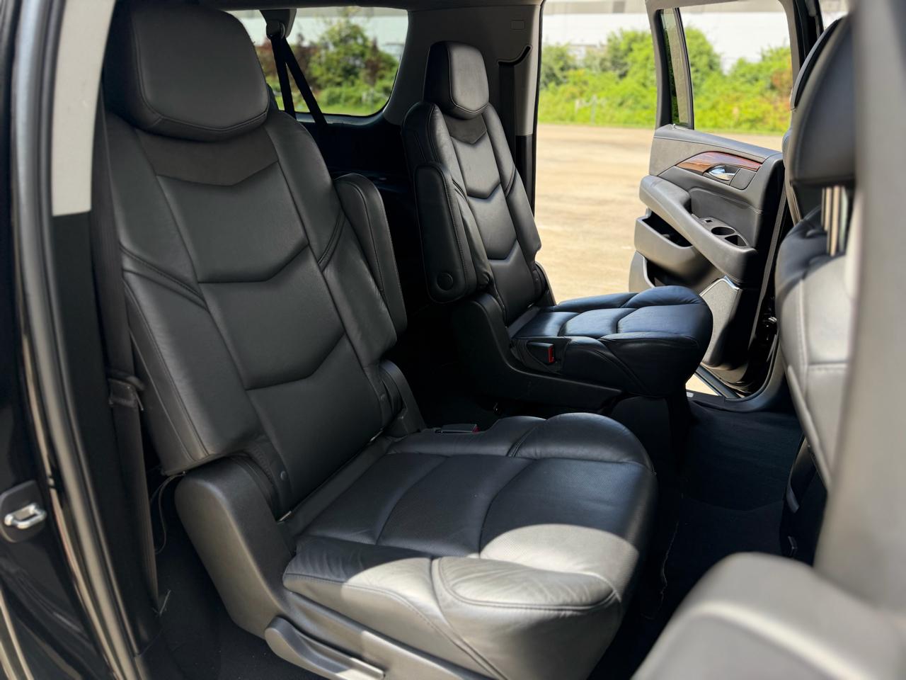 Cadillac Escalade 4WD 4dr Premium Luxury 2019
