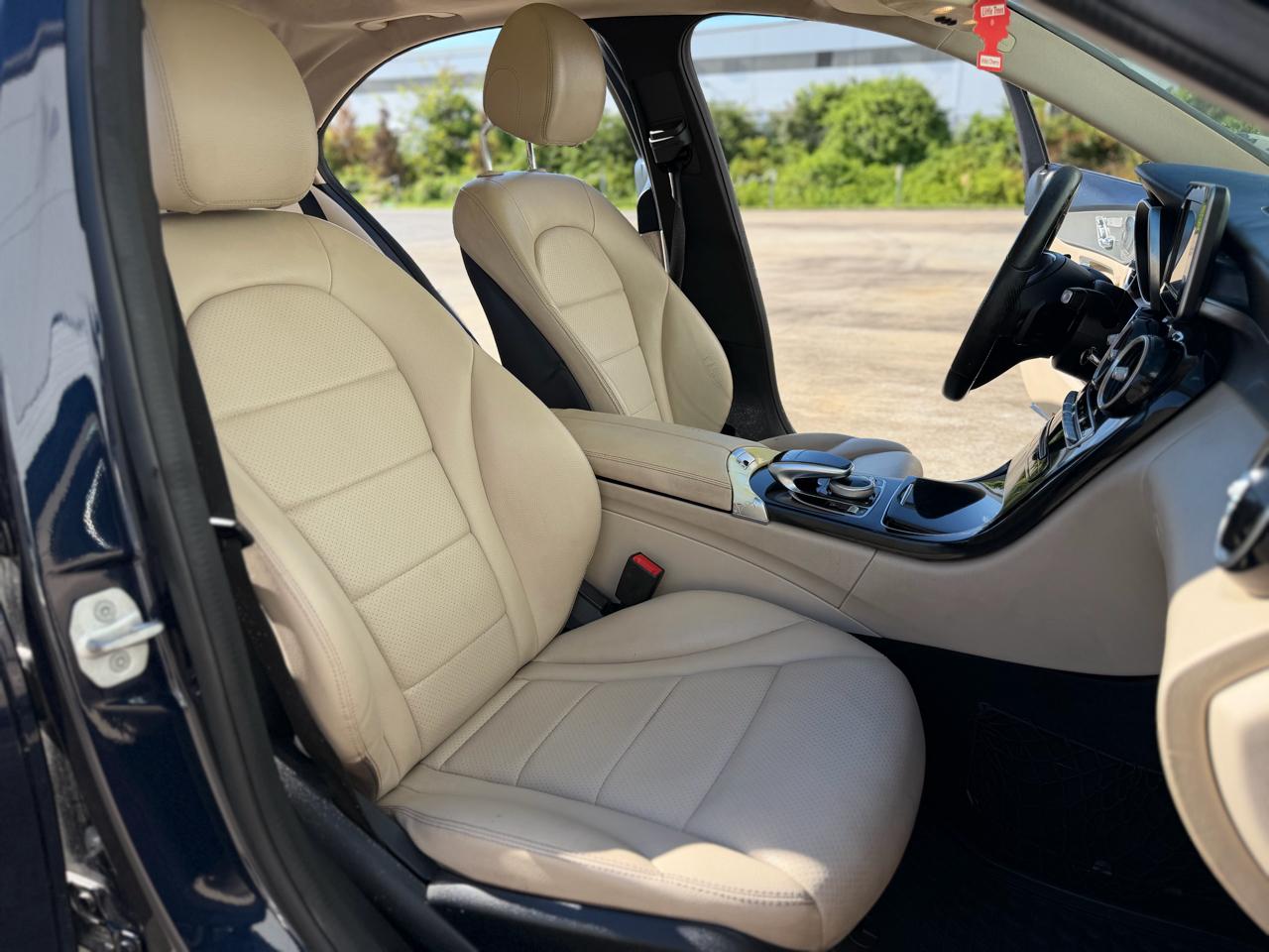 Mercedes-Benz C-Class C300 Sedan 2016