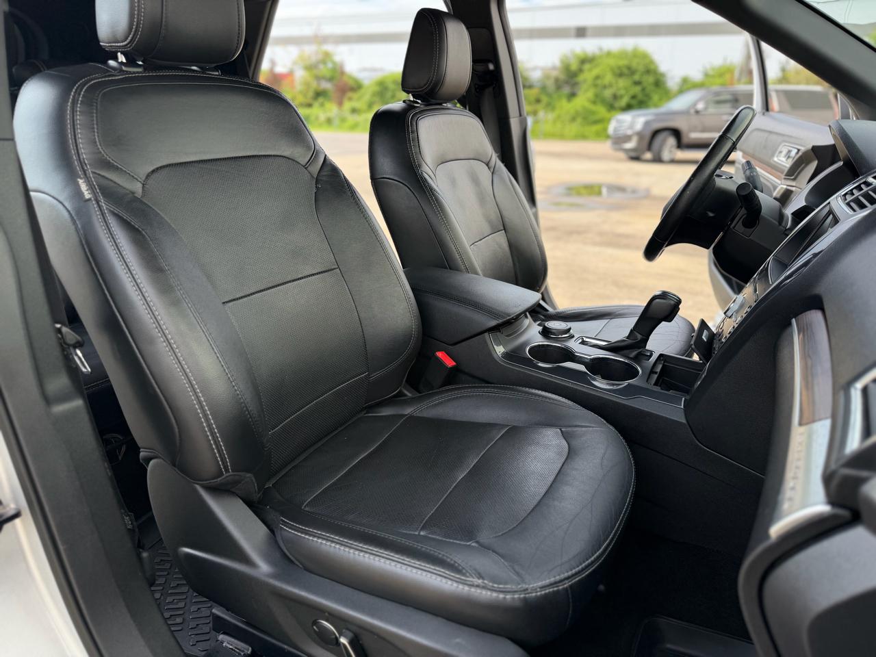 Ford Explorer Limited 4WD 2018