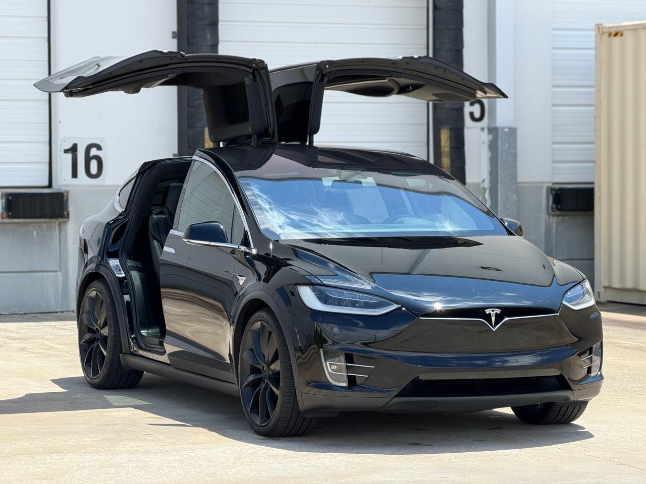 Tesla Model X 75D 2018