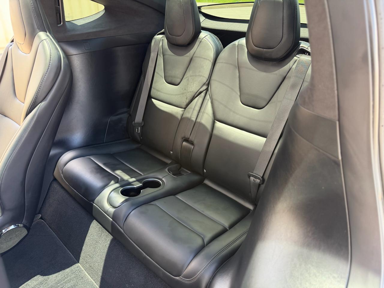 Tesla Model X 75D 2018
