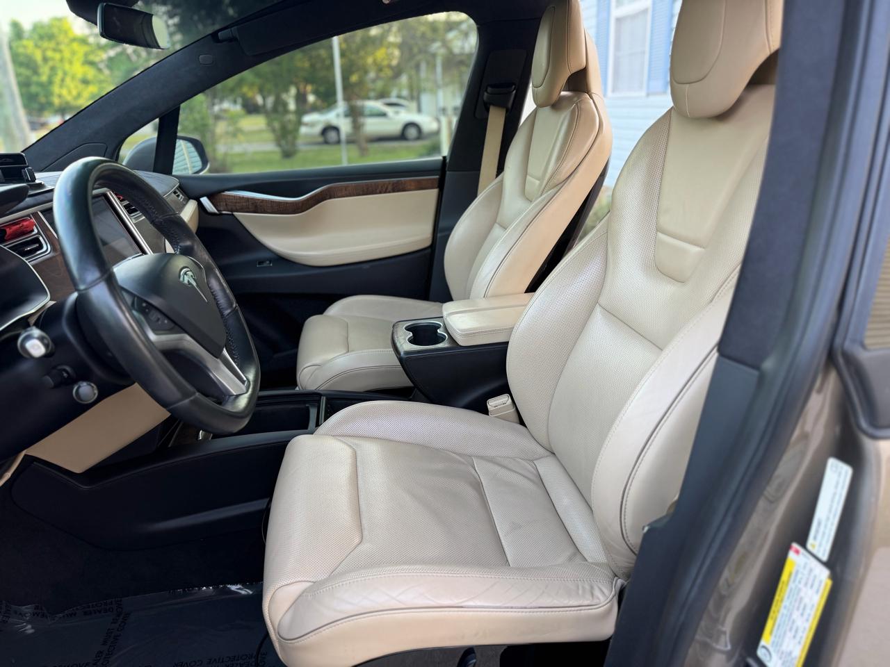 Tesla Model X P90D 2016