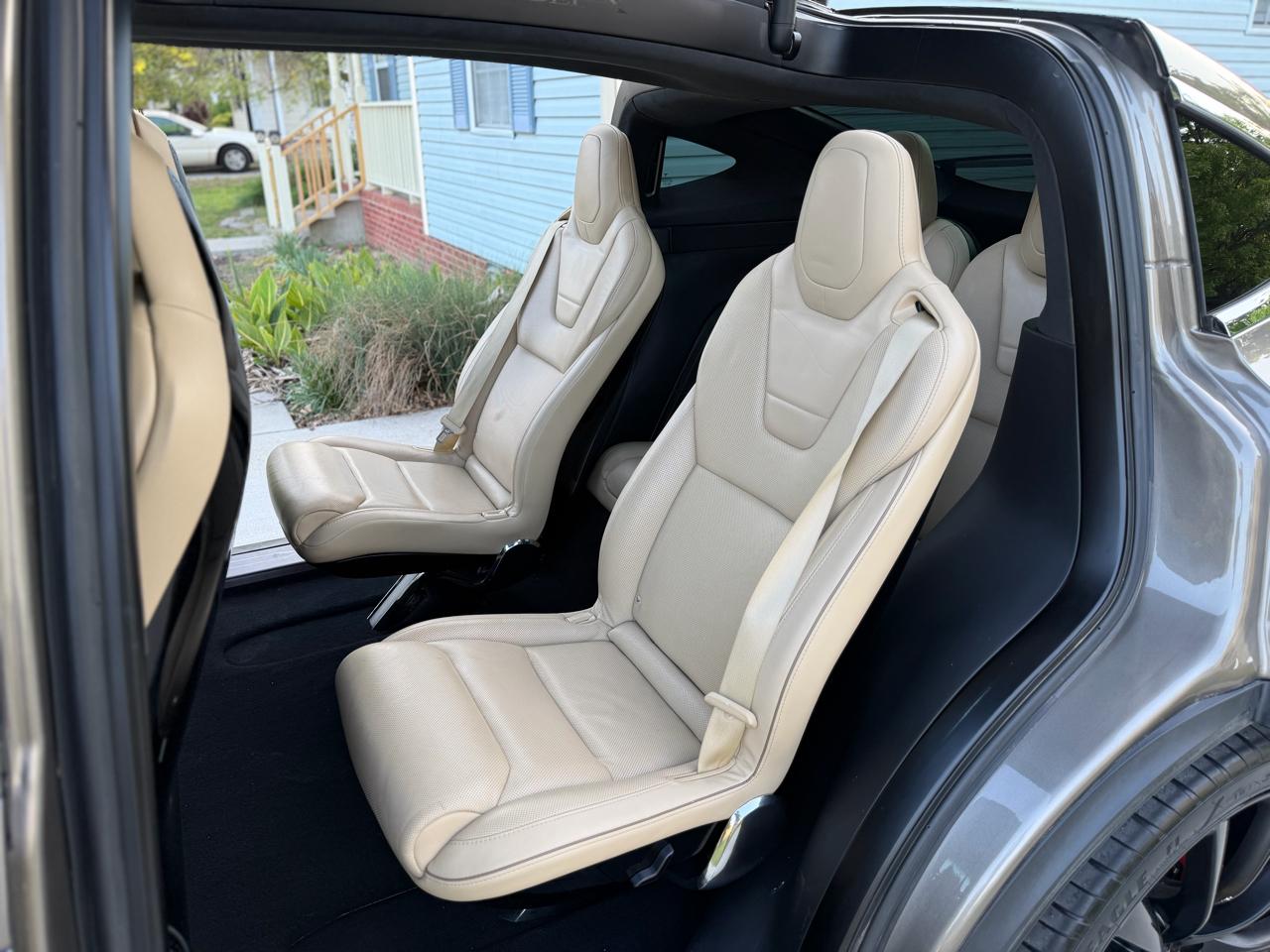 Tesla Model X P90D 2016