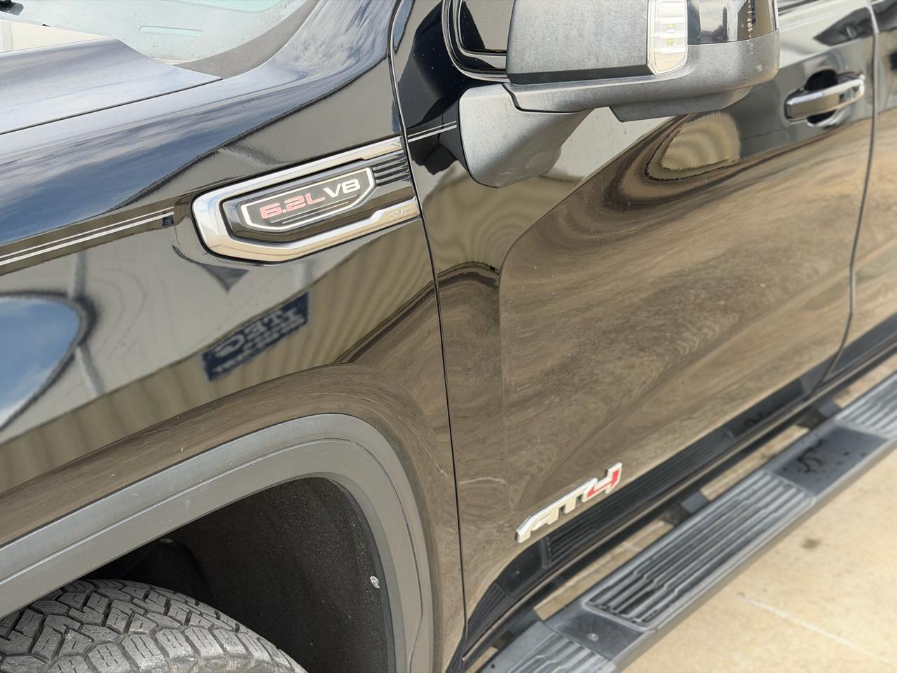 GMC Sierra 1500 AT4 Crew Cab Long Box 4WD 2019