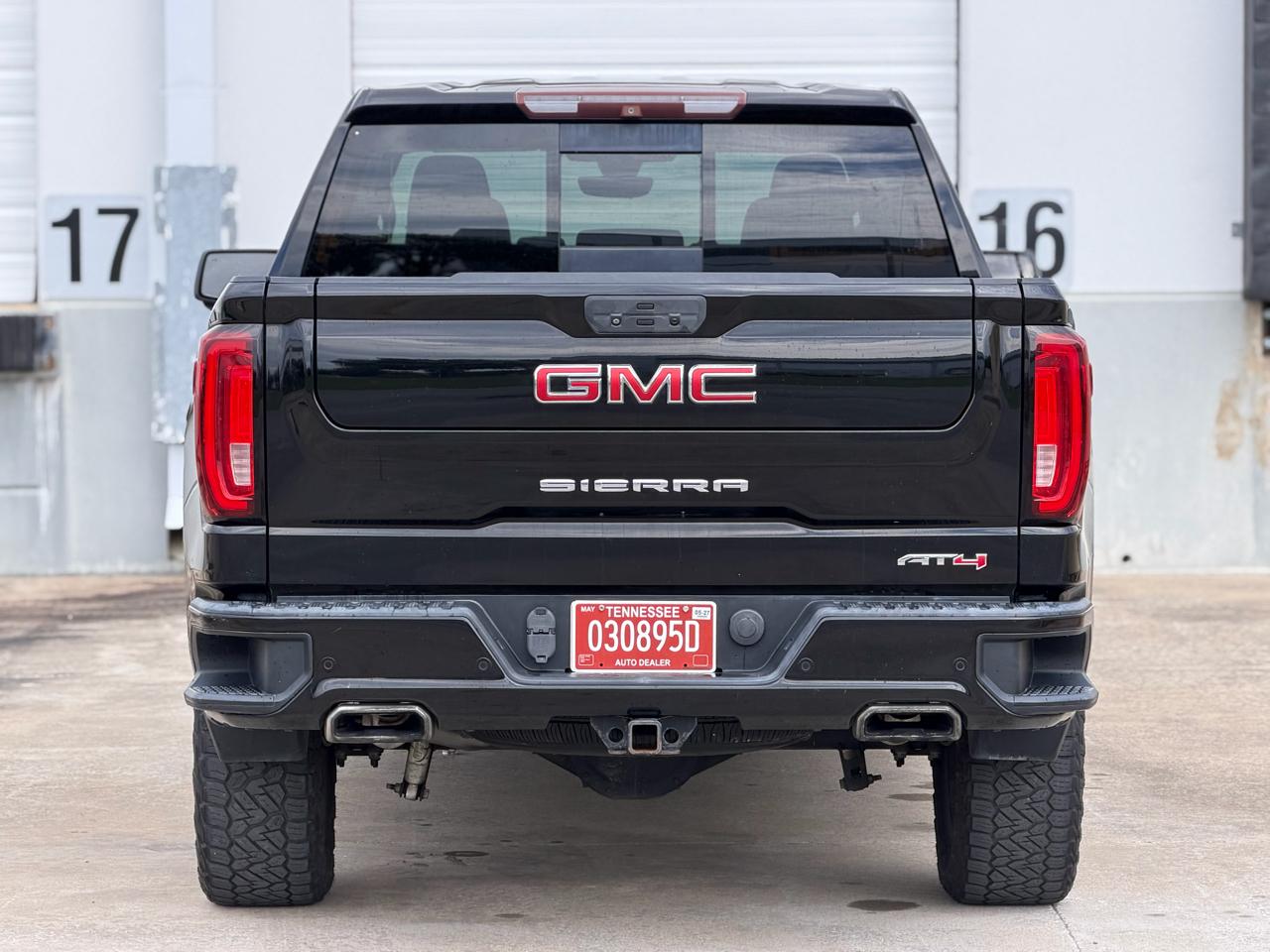 GMC Sierra 1500 AT4 Crew Cab Long Box 4WD 2019