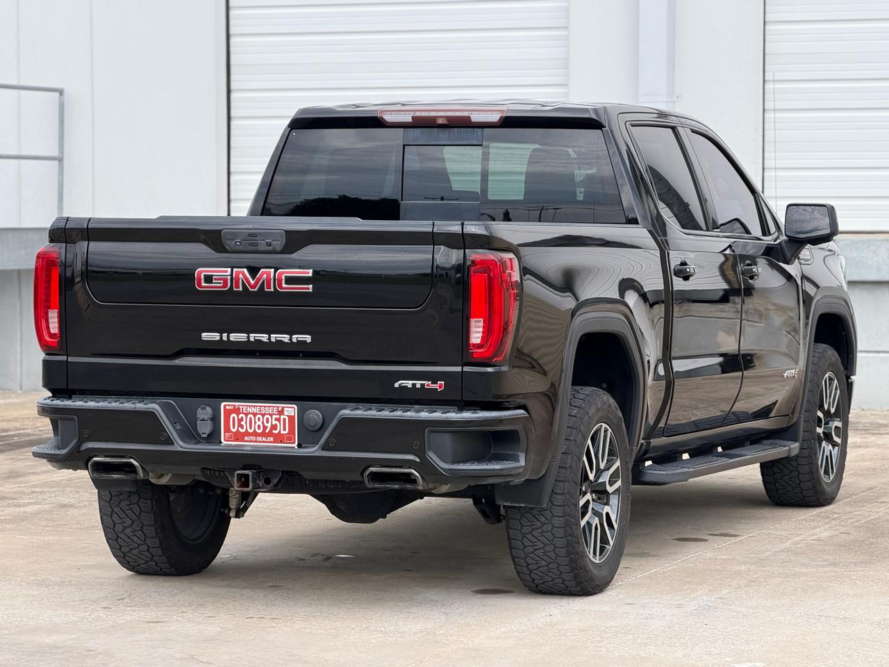 GMC Sierra 1500 AT4 Crew Cab Long Box 4WD 2019