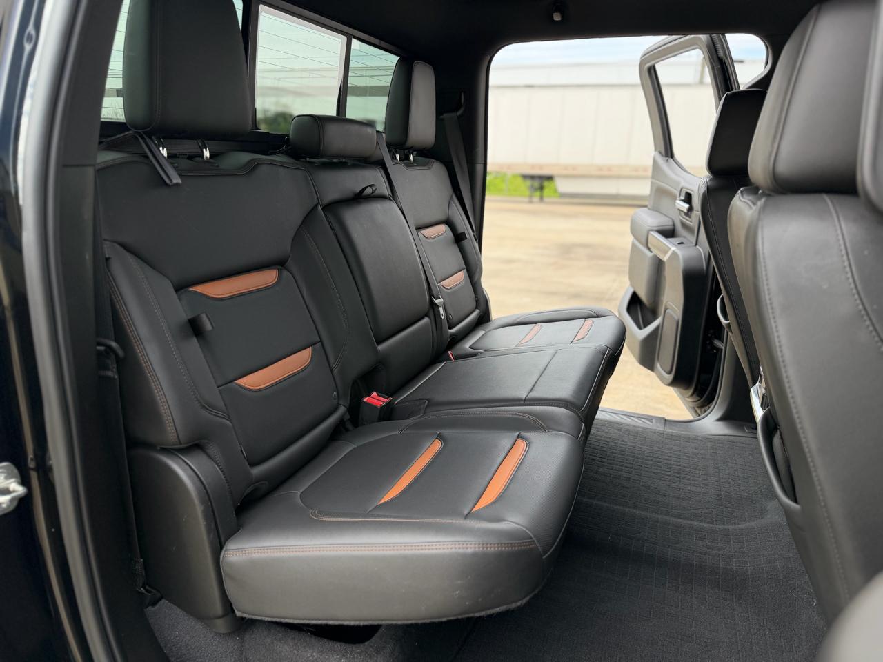 GMC Sierra 1500 AT4 Crew Cab Long Box 4WD 2019